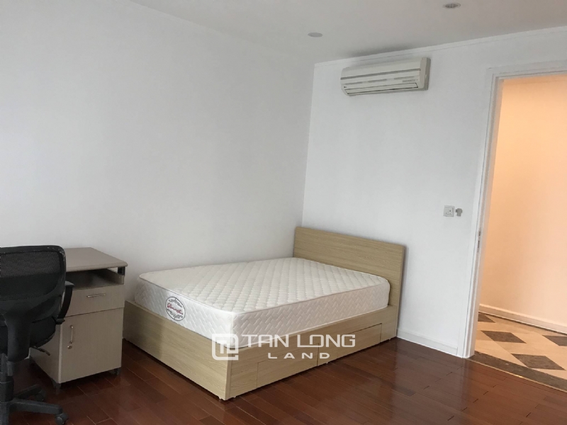 Classic 267sq.m apartment for rent in L2 Ciputra, overlooking the golf course 13
