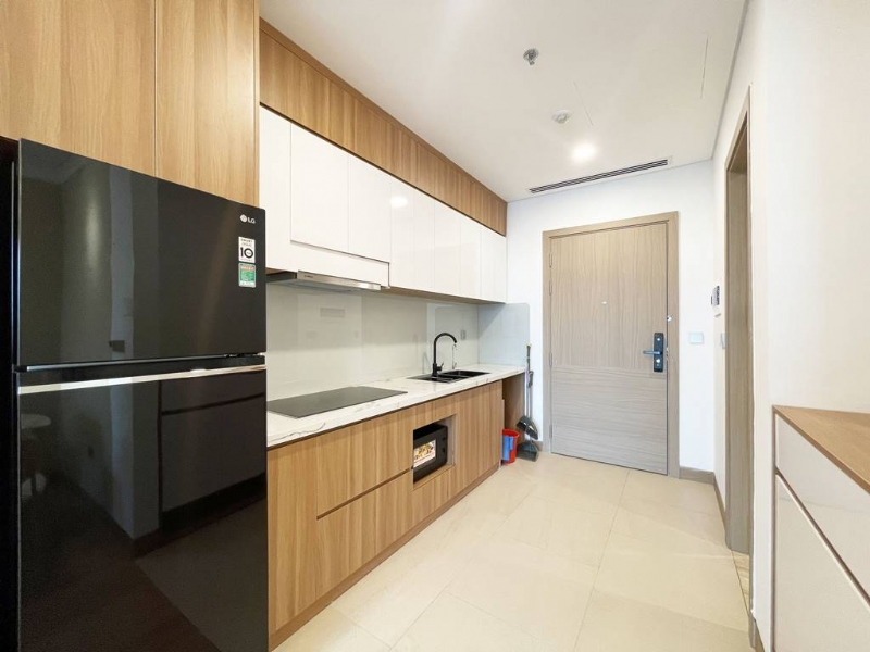 Contemporary Serviced Studio Apartment for Rent at Lancaster Luminaire 6