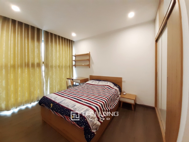 CORNER & SPACIOUS 3 bedroom apartment for rent in FLC Twin Tower, 265 Cau Giay street 12