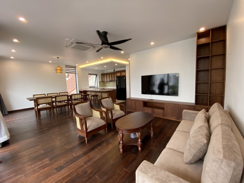 Cozy serviced apartment with a swimming pool for rent on Dang Thai Mai St Tay Ho 5