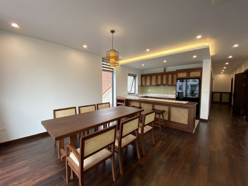 Cozy serviced apartment with a swimming pool for rent on Dang Thai Mai St Tay Ho 7