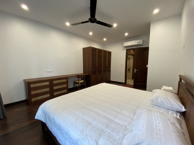 Cozy serviced apartment with a swimming pool for rent on Dang Thai Mai St Tay Ho 11