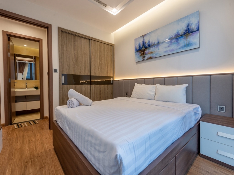 Deluxe 1-bedroom apartment for rent in M2 Vinhomes Metropolis Ba Dinh (50sqm) 9