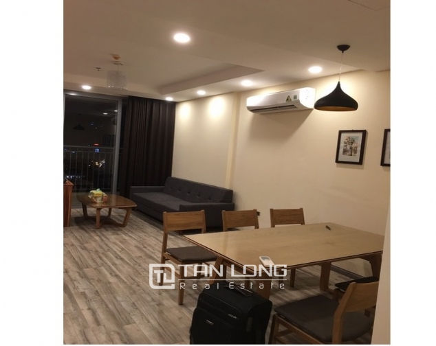 Deserable condominium in Vinhomes Nguyen Chi Thanh for lease 1