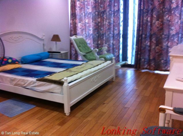 Dolphin Plaza 2 bedroom apartment to rent in Cau Giay district 5