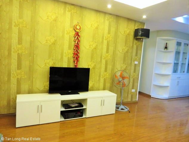 Elegant 3 bedroom apartment for rent in 713 Lac Long Quan, Tay Ho, Hanoi 6