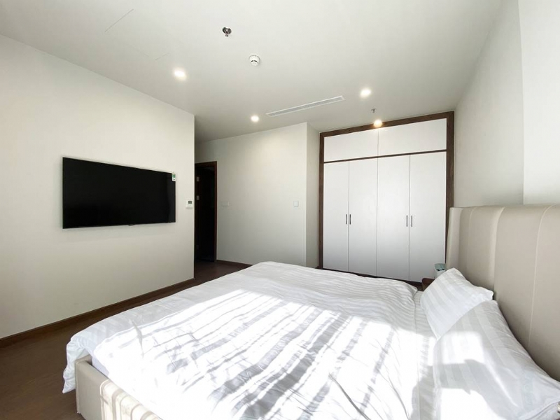 Elegant 3 bedrooms in The Matrix One Le Quang Dao for rent 7