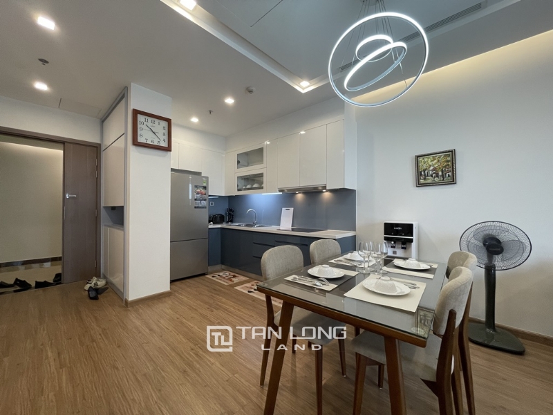 Elegant apartment for rent in M3 building, Vinhomes Metropolis Lieu Giai 2