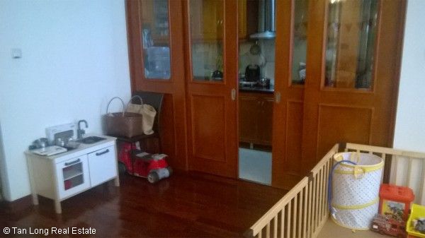 Fully equipped 2 bedroom apartment for rent in Vincom Center, Mai Hac De str, $2000/month 10