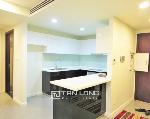 Fully equipped 2 bedroom apartment for rent in Watermark, Tay Ho dist, HN 4