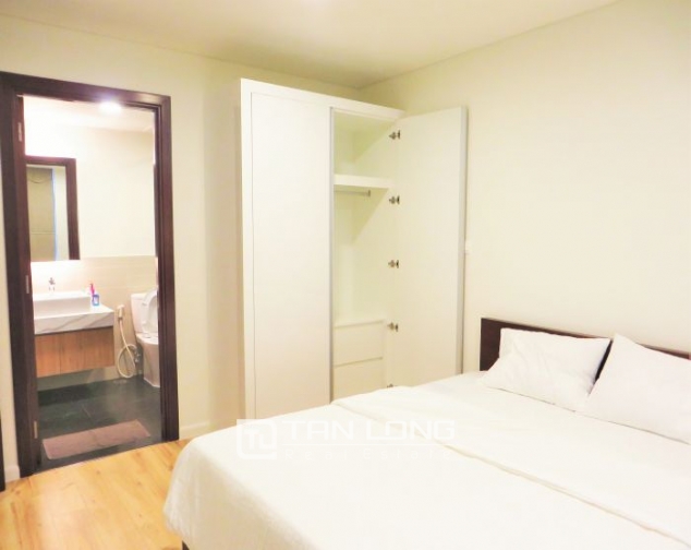 Fully equipped 2 bedroom apartment for rent in Watermark, Tay Ho dist, HN 8