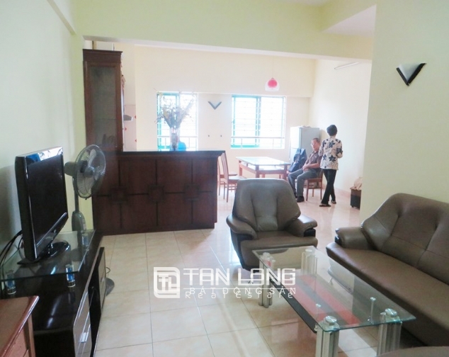 Fully furnished 2 bedroom apartment for rent in 671 Hoang Hoa Tham building, Ba Dinh dist 2