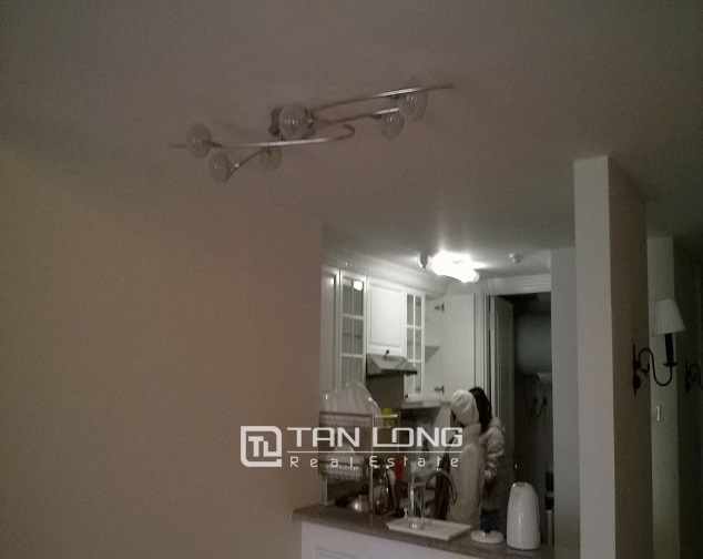 Fully furnished 2 bedroom apartment with modern design to rent in The Manor, Nam Tu Liem 3