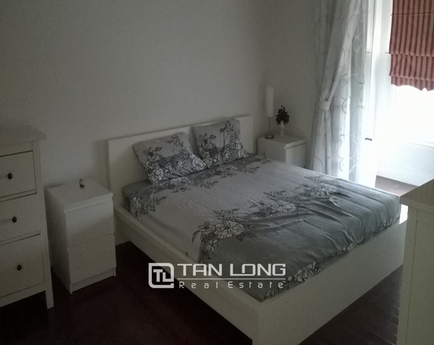 Fully furnished 2 bedroom apartment with modern design to rent in The Manor, Nam Tu Liem 4