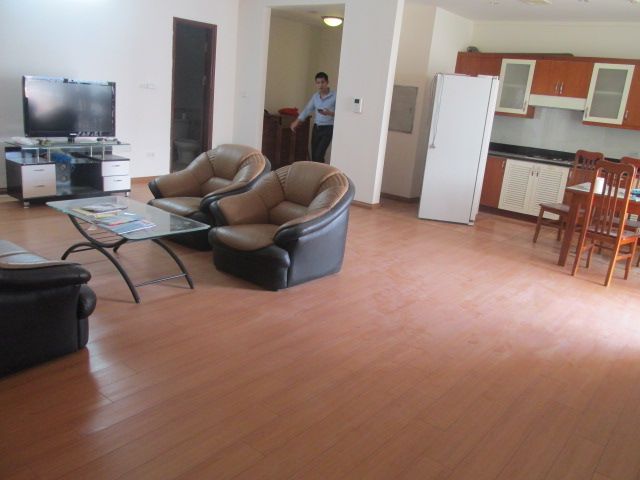 Fully furnished 3 bedroom apartment for rent in N05 Trung Hoa Nhan Chinh
