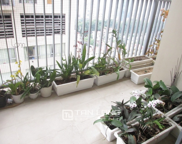 Fully furnished 3 bedroom apartment for rent in Sky City, Lang Ha str, HN 1