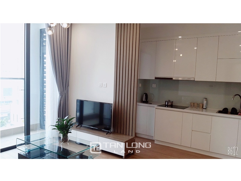 Fully Furnished 3 Bedroom Apartment for Rent Vinhomes West Point Lovely Deco 4