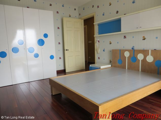 Fully furnished 3 bedroom apartment to lease in 25T2, Trung Hoa Nhan Chinh, Cau Giay, Hanoi 6