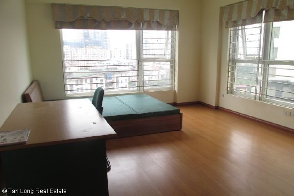 Fully furnished 3 bedrooms apartment to rent in N05 Trung Hoa Nhan Chinh 9