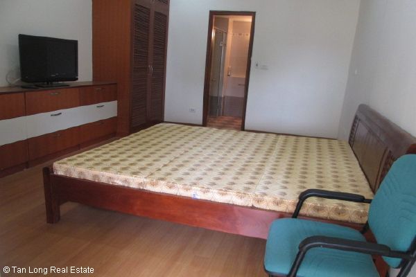 Fully furnished 3 bedrooms apartment to rent in N05 Trung Hoa Nhan Chinh 6