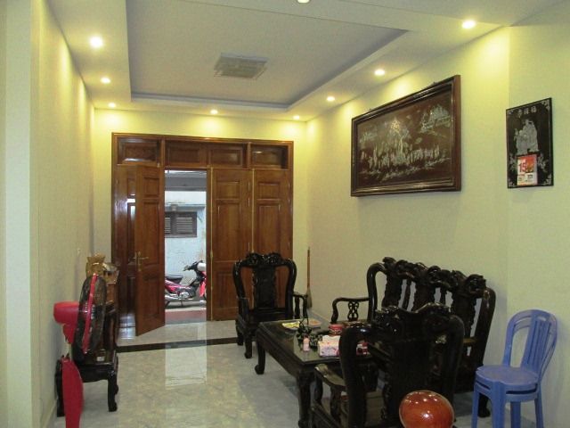 Fully furnished 5 bedroom house for rent on Trung Kinh street, Cau Giay district