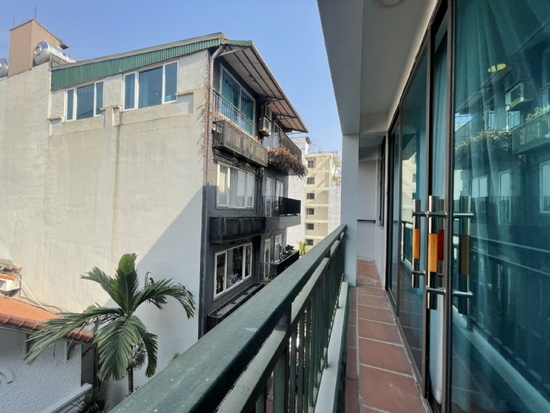Fully furnished apartment for rent on To Ngoc Van St Tay Ho 1
