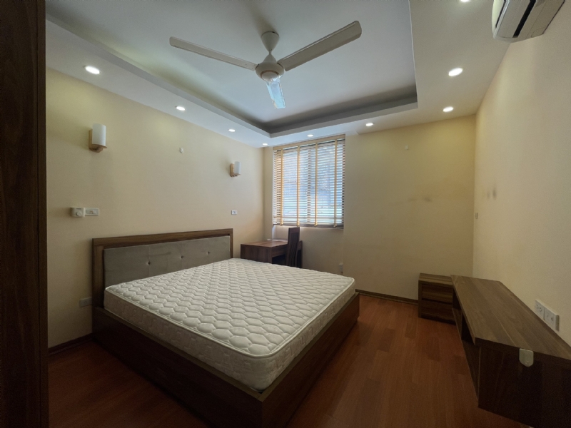 Fully furnished apartment for rent on To Ngoc Van St Tay Ho 10