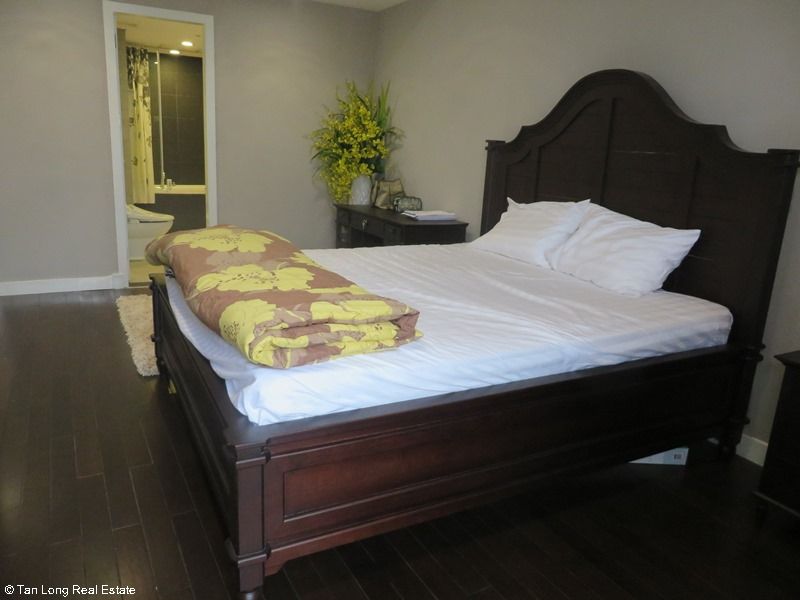 Furnished 3 bedroom apartment for rent in Lancaster, Ba Dinh district, Hanoi. 5