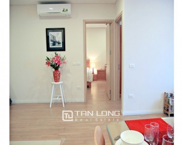 Glamorous and modern 2 bedroom apartment for rent in Mipec Riverside, Long Bien district 3