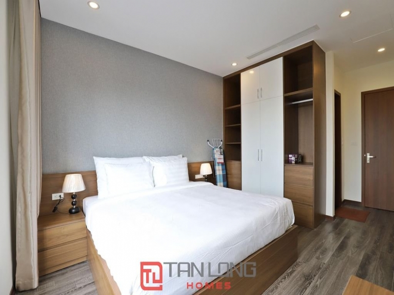 Glamorously 02 bedroom apartment for rent in Tay Ho street 11