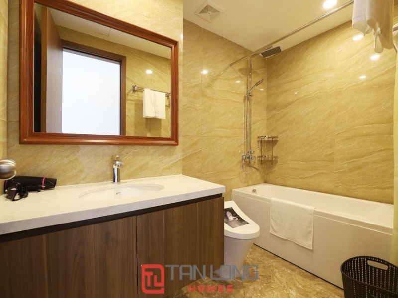 Glamorously 02 bedroom apartment for rent in Tay Ho street 15