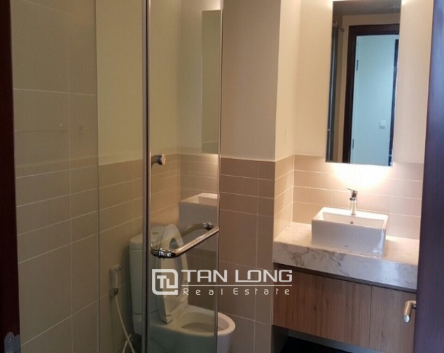 Glamorously Water mark  apartment in Lac Long Quan street, Tay Ho dist for lease 7