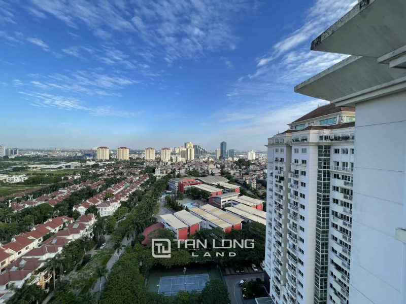 Good 4-bedroom apartment for rent in G3 Ciputra 25