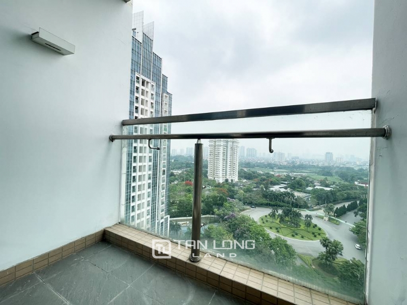 Great 154M2 apartment for lease in L3 Ciputra 5
