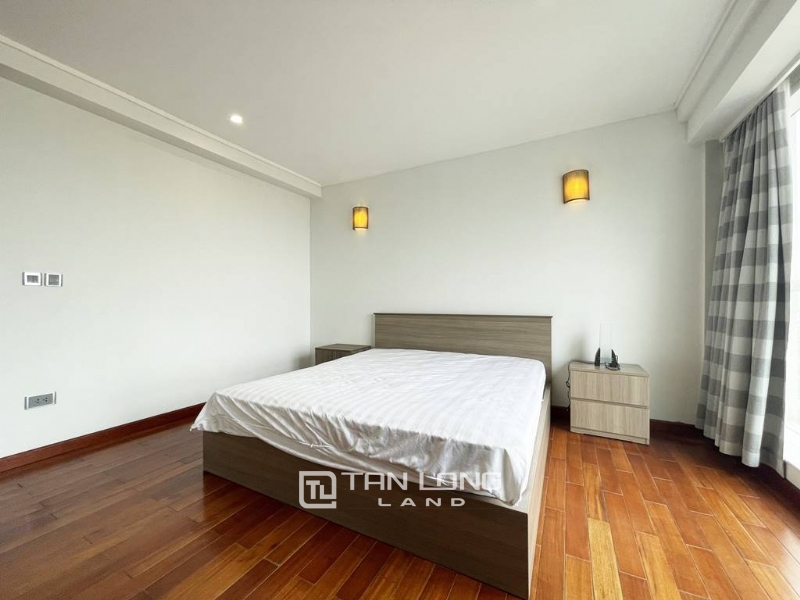 Great 154M2 apartment for lease in L3 Ciputra 23