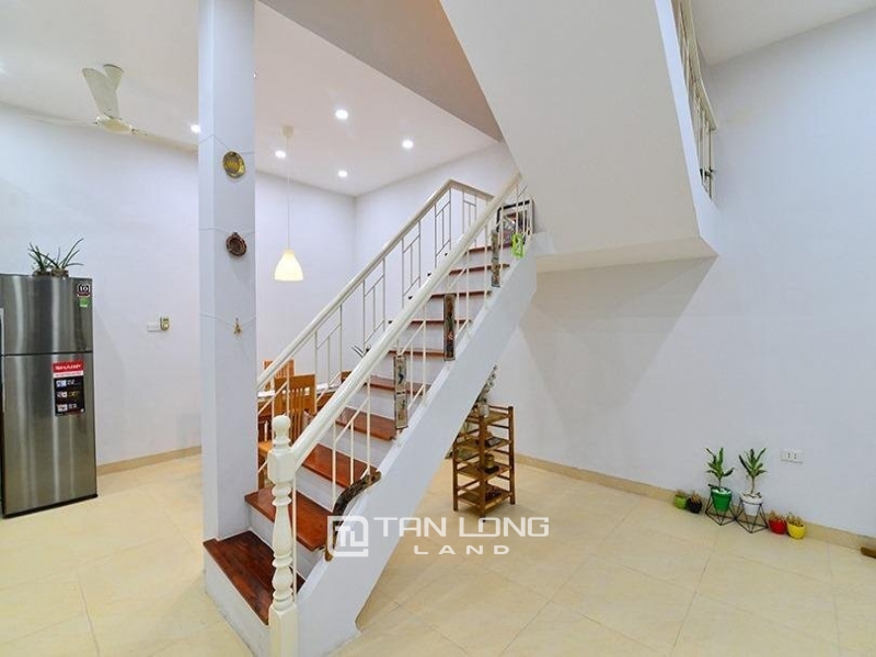 Green View house for rent in Dang Thai Mai, West Lake, Ha Noi 6