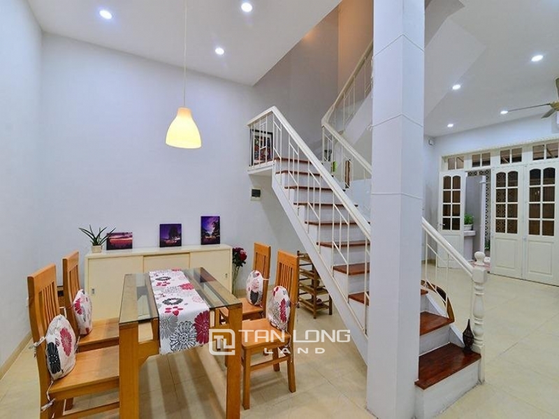 Green View house for rent in Dang Thai Mai, West Lake, Ha Noi 12
