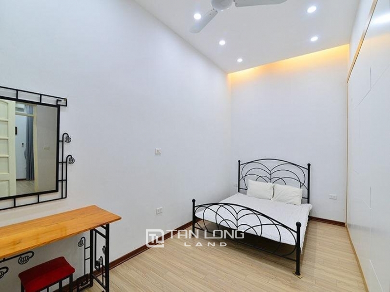 Green View house for rent in Dang Thai Mai, West Lake, Ha Noi 21