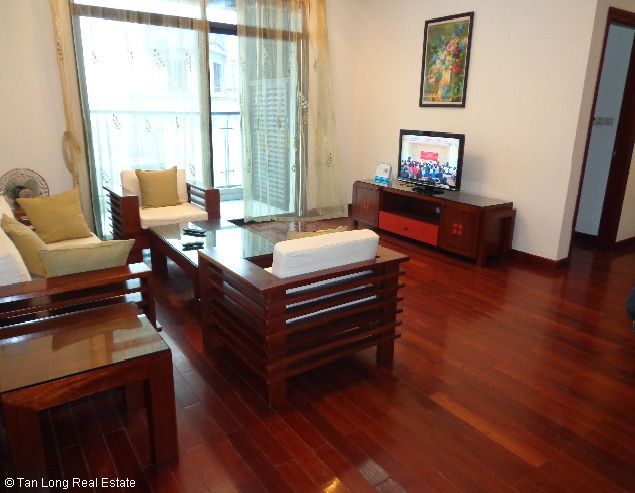 Hanoi apartment for rent in Vincom Tower with 02 nice bedrooms 3