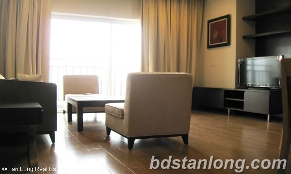 Hanoi apartment with 2 bedrooms for rent at Hoa Binh Green. 1