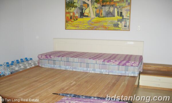 Hanoi apartments for rent in Kinh Do building. 10