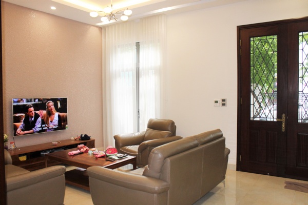 Hanoi Furnished 3 Bedrooms Lovely House For Rent In Vinhomes The Harmony