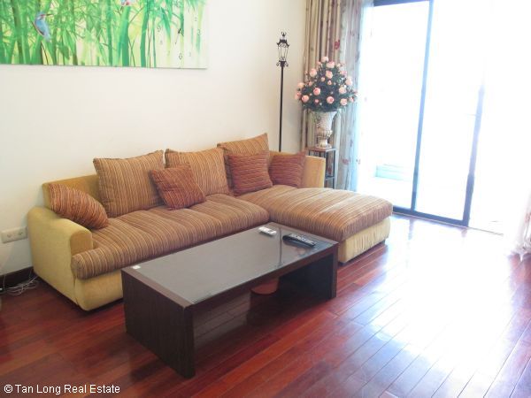 High floor apartment with 1 bedroom, balcony and full of furniture for lease in Vincom Ba Trieu, Hai Ba Trung district, Hanoi. 1