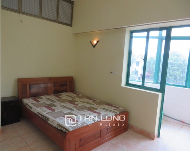 High floor apartment with 2 bedrooms in 671 Hoang Hoa Tham for rent 6