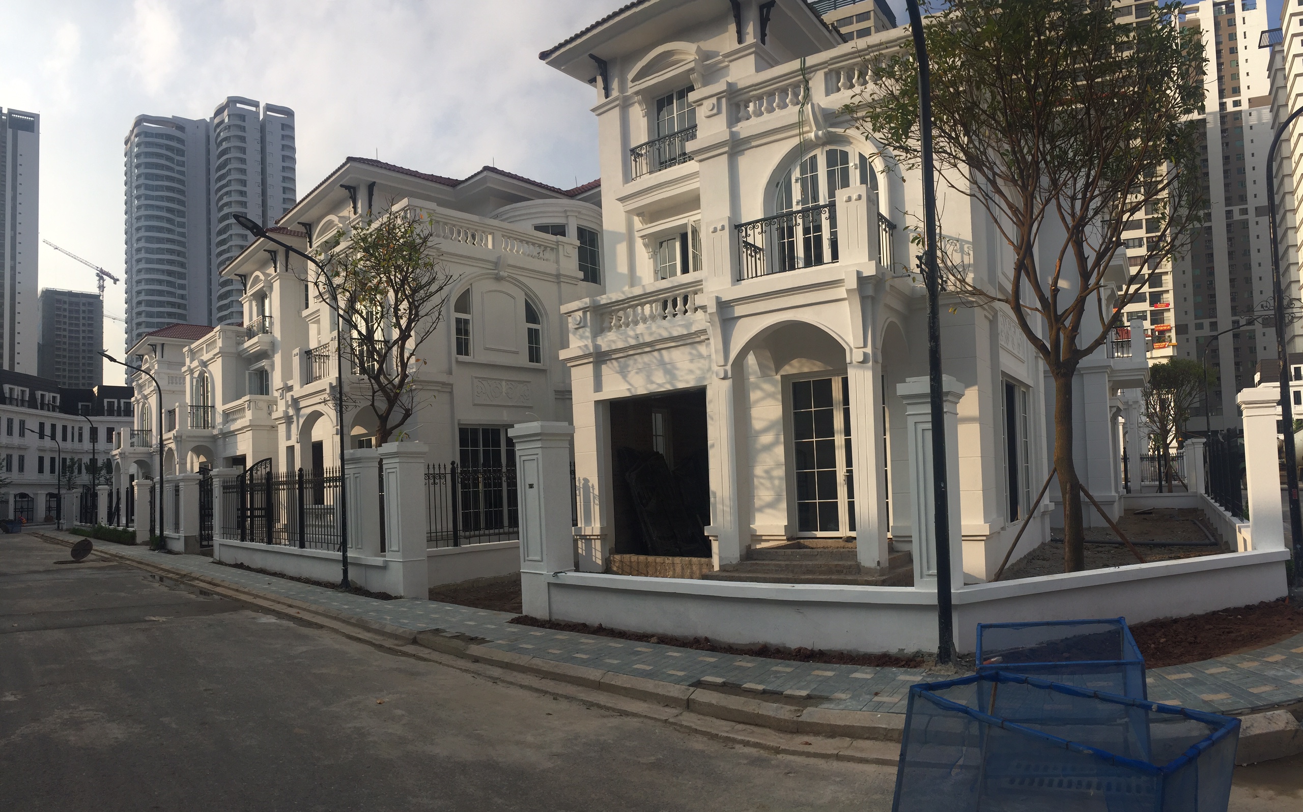 High-class Villas for Rent in Embassy Garden