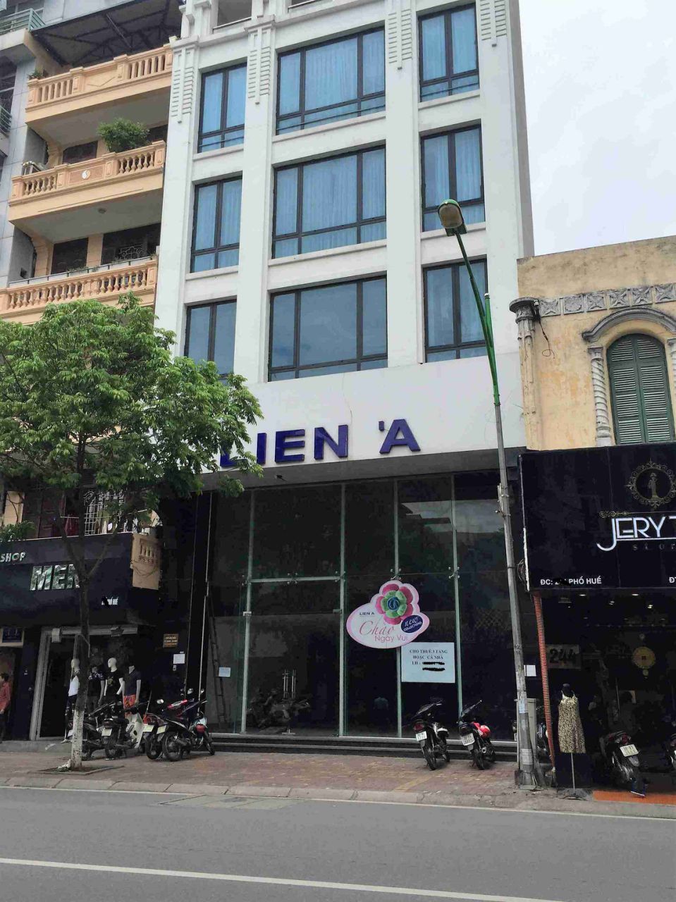 House to rent in Pho Hue street, Hai Ba Trung district.