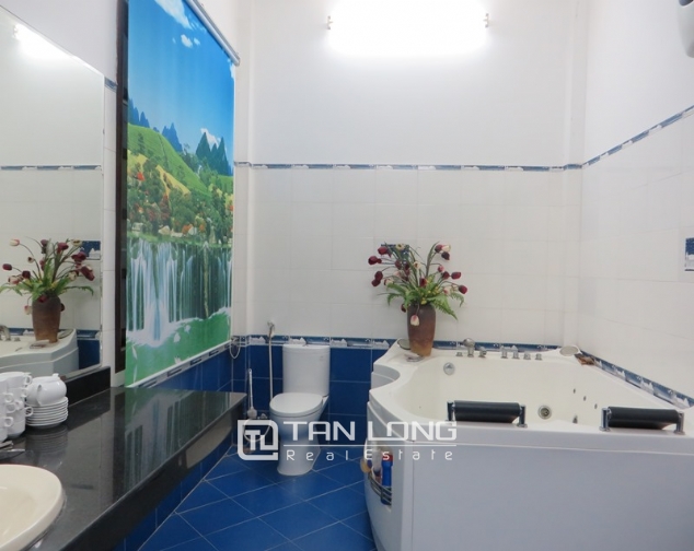 House with sauna for rent in Tran Duy Hung str, Cau Giay dist, Hanoi 3