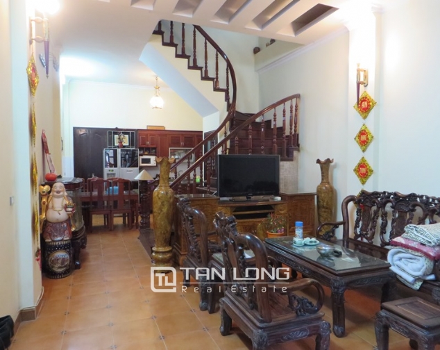 House with sauna for rent in Tran Duy Hung str, Cau Giay dist, Hanoi 2