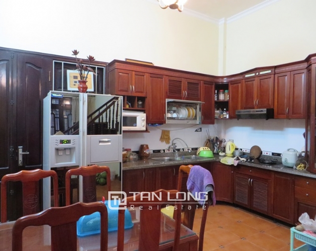 House with sauna for rent in Tran Duy Hung str, Cau Giay dist, Hanoi 3