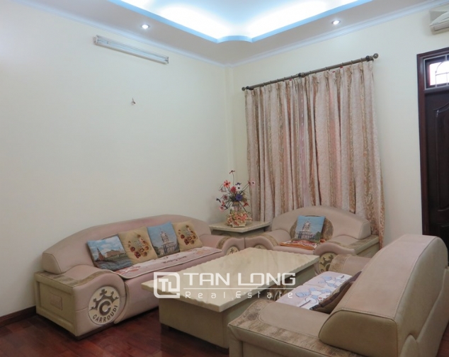 House with sauna for rent in Tran Duy Hung str, Cau Giay dist, Hanoi 4